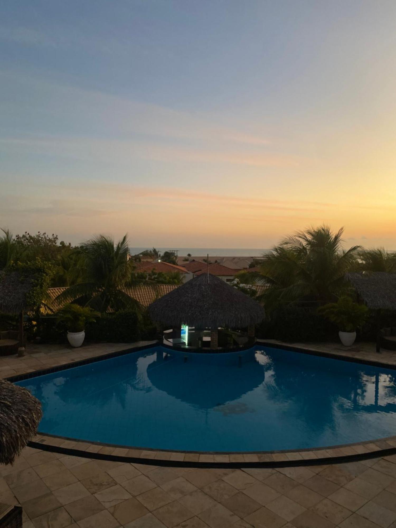 Pousada Aruana Canoa Quebrada Bagian luar foto